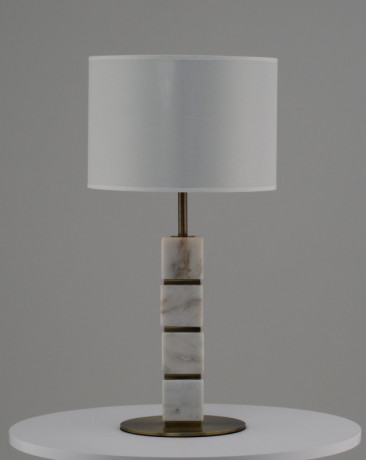 Настольная лампа Moderli V11145-1T