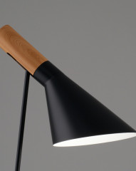 Настольная лампа Moderli V11333-1T