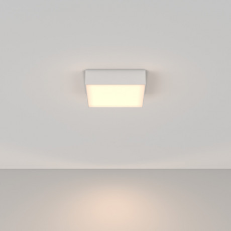 Накладной светильник Maytoni Technical C032CL-24W3K-SQ-W