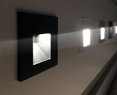 Подсветка ступеней лестницы ITALLINE DL 3019 white