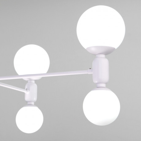 Подвесная люстра Eurosvet 30182/8 белый