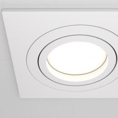 Встраиваемый светильник Maytoni Technical DL024-2-03W